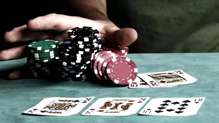 Cara menang di poker